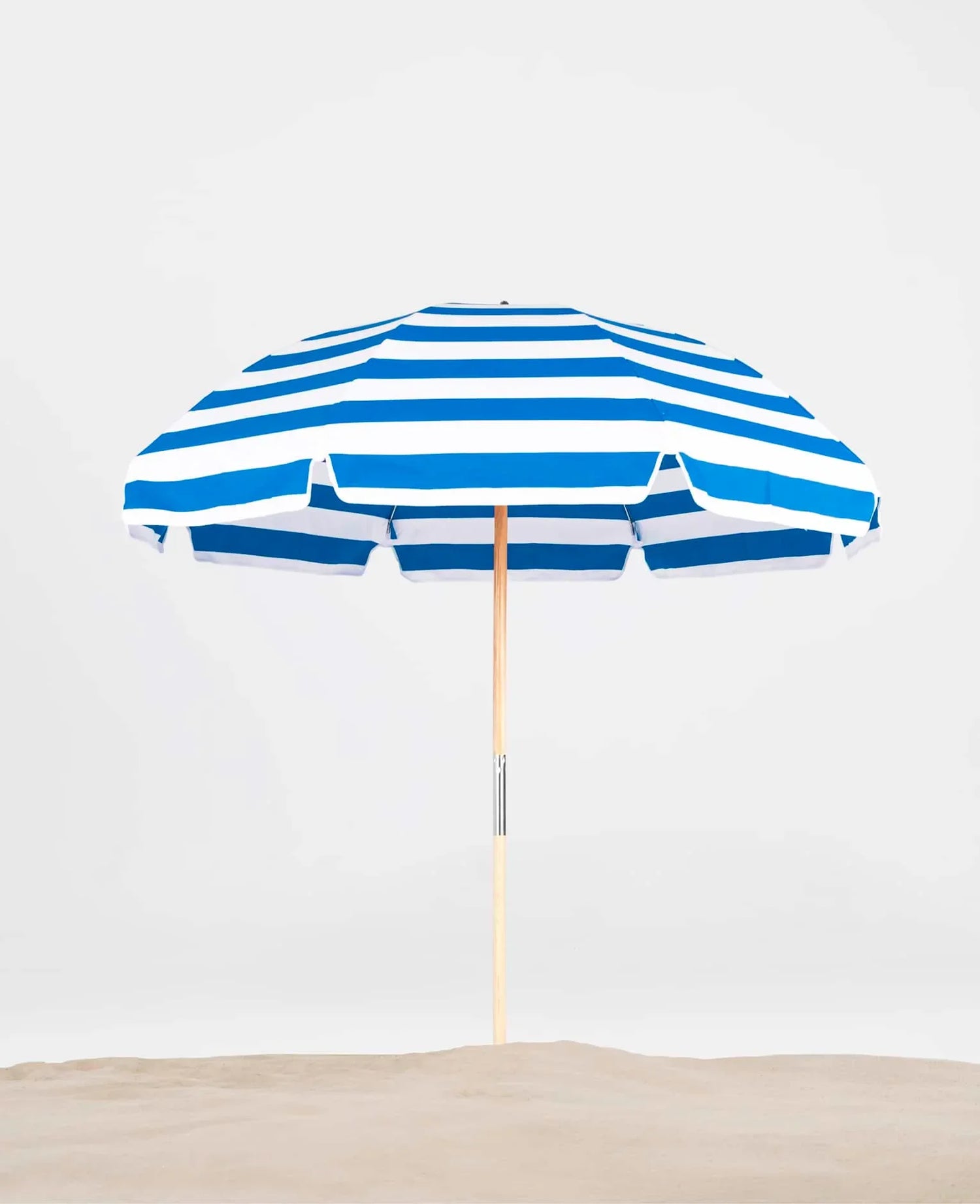 Frankford Emerald Coast Ash Wood 7.5 Foot Wide Octagon Manual Lift Beach Umbrella