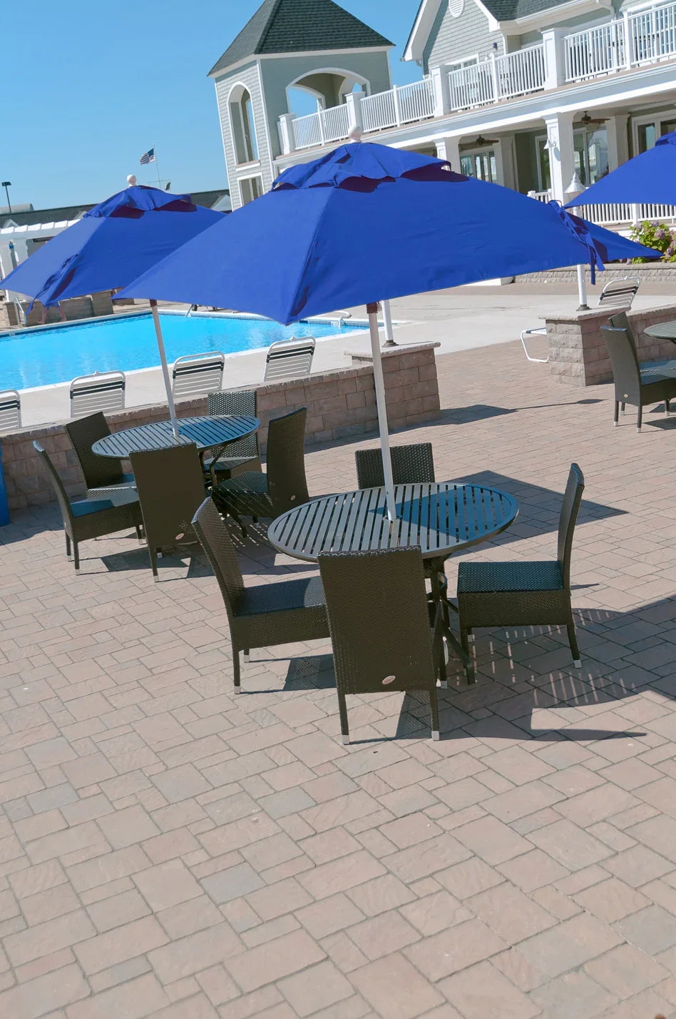 Frankford Monterey 6.5 ft Market Umbrella Fiberglass - NO Tilt - Square - CRANK Lift