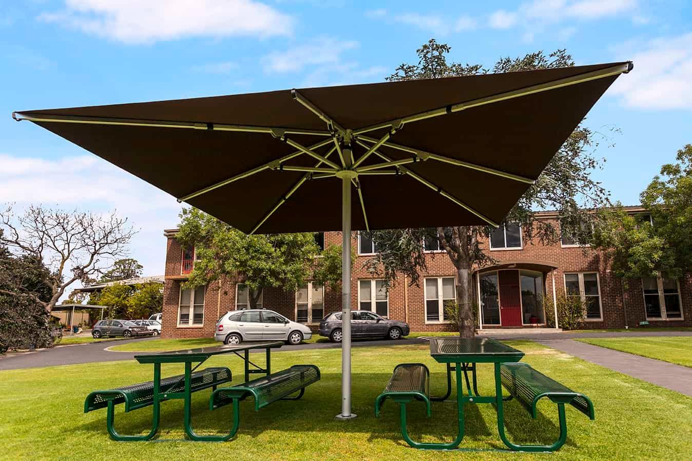 Frankford Nova Giant Center Aluminum Matte Silver 13 Foot Wide SQUARE Telescoping Crank Umbrella