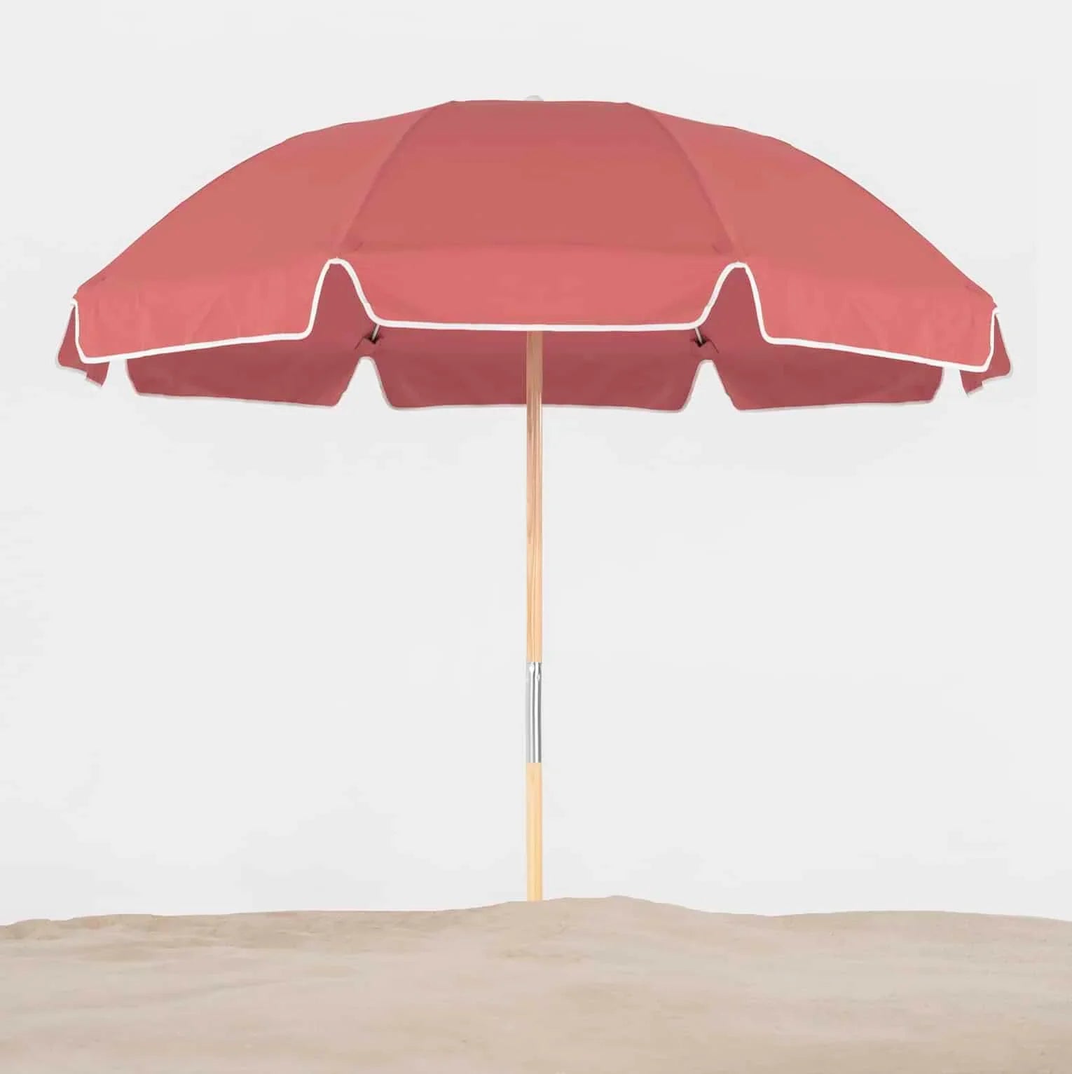 Frankford Avalon Fiberglass Beach 7.5 Foot Wide Octagon Manual Lift Umbrella