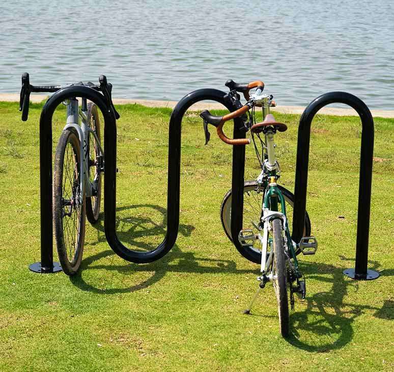 3 Rolling Wave Bike Rack - 7 Bikes - Outdoorsiness