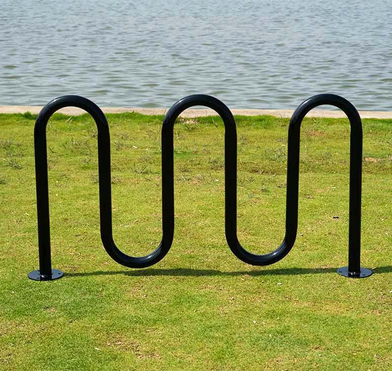 3 Rolling Wave Bike Rack - 7 Bikes
