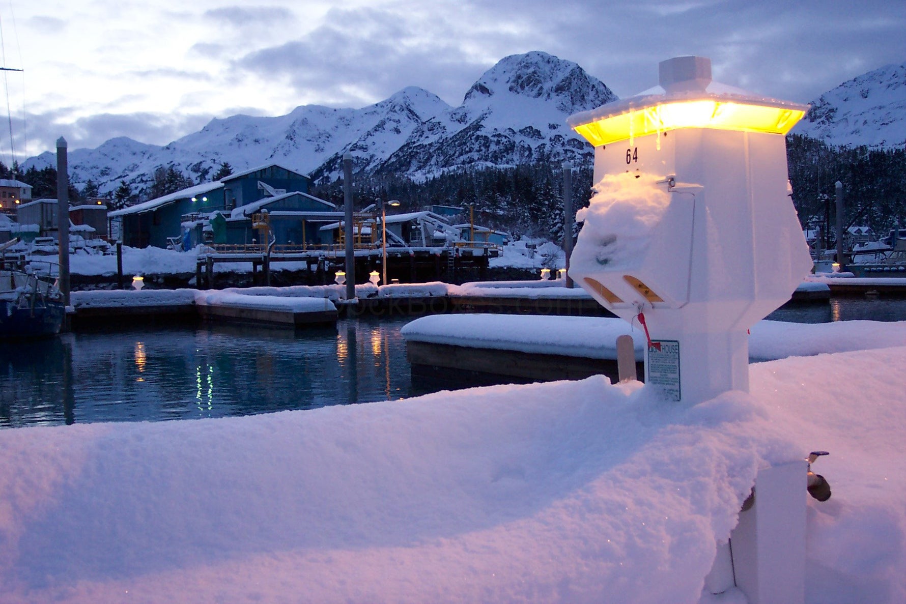 Lighthouse Power Pedestal installed at marina