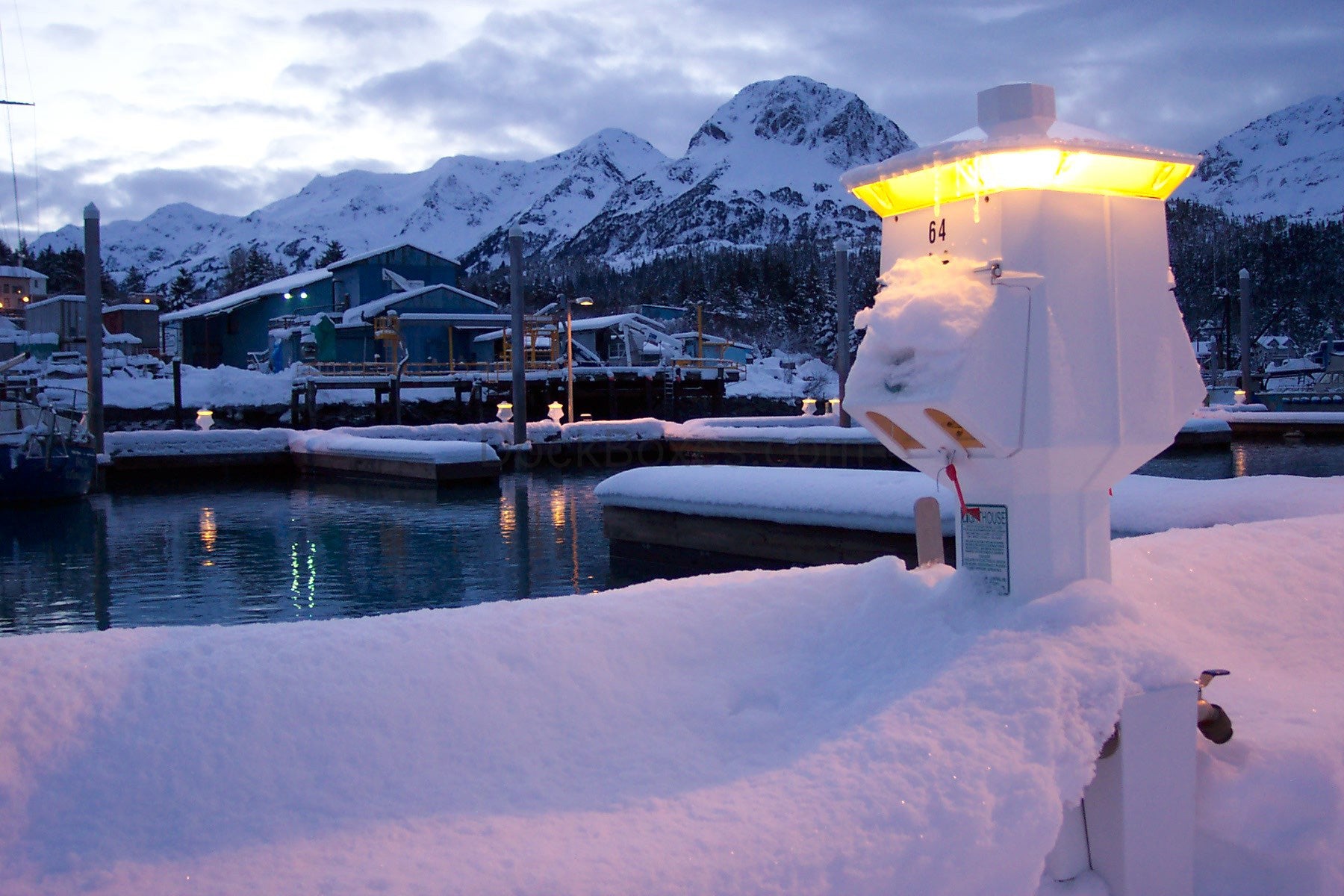 Lighthouse Power Pedestal installed at marina