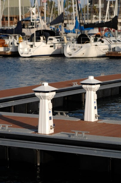 Hatteras Light Power Pedestal detail