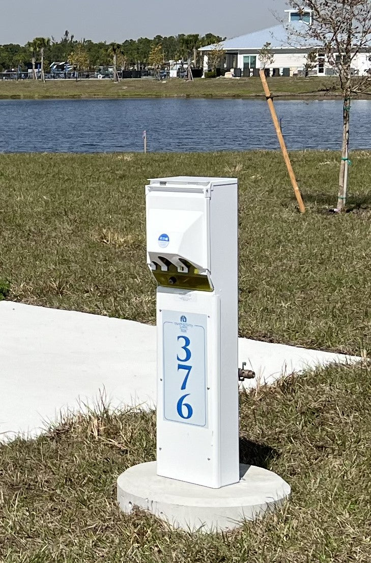 Newport Harbor Mate With Stand at RV park