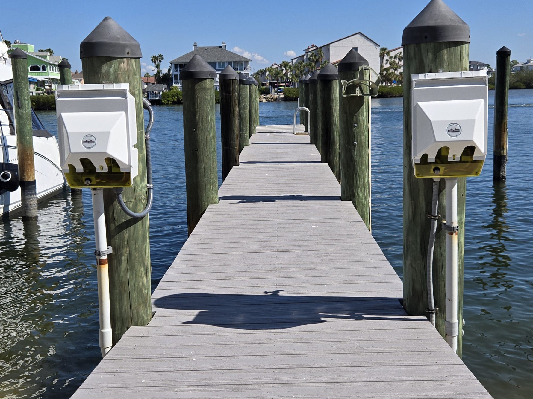 Newport Harbor Mate Without Stand pair