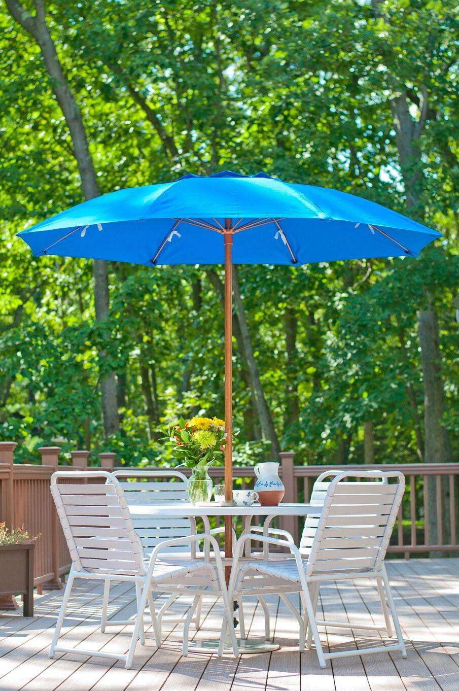 Frankford Catalina 7.5 Foot Octagon Fiberglass Market Patio Umbrella - Outdoorsiness