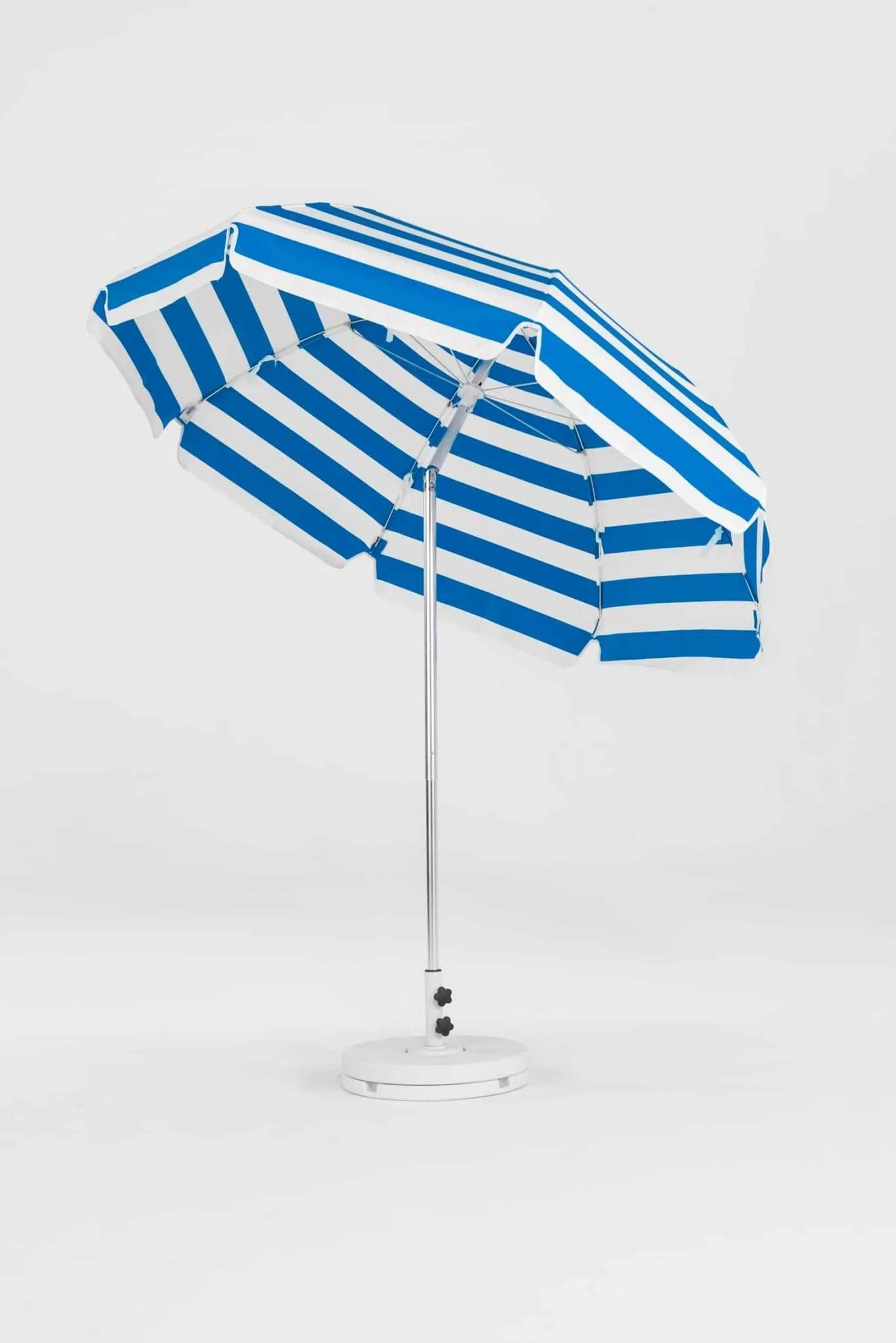 Frankford Laurel 7.5 Foot Octagon Steel Silver Anodized Market Umbrella – Auto Tilt - Outdoorsiness