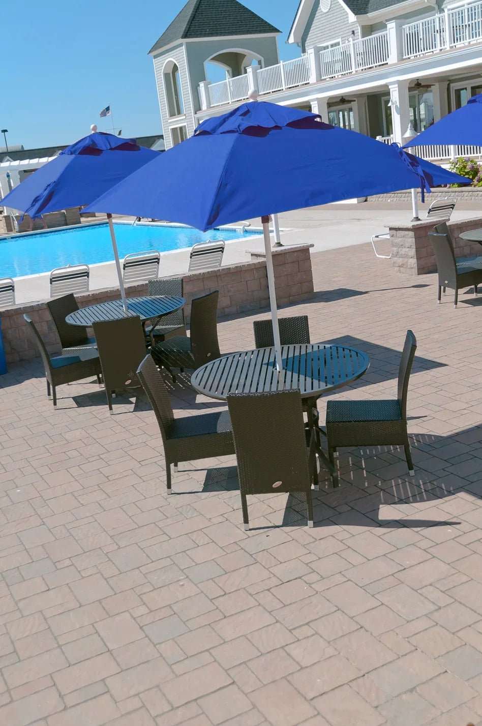 Frankford Monterey 6.5 Foot Square Fiberglass Market Umbrella – Crank Lift, No Tilt - Outdoorsiness