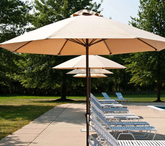 Frankford Monterey 7.5 Foot Octagon Fiberglass Market Umbrella – Crank Lift, No Tilt - Outdoorsiness