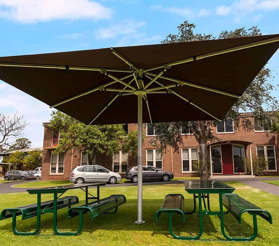 Frankford Nova 13 Foot Square Giant Center Post Aluminum Telescoping Crank Umbrella - Outdoorsiness