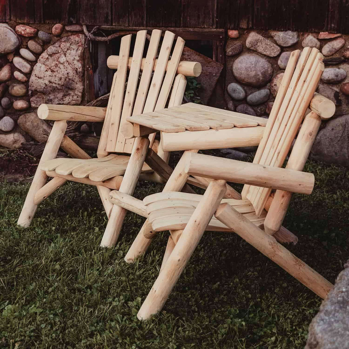 Lakeland Mills Cedar Log Vis-A-Vis Outdoor Seating – Two Seats with Center Table - Outdoorsiness