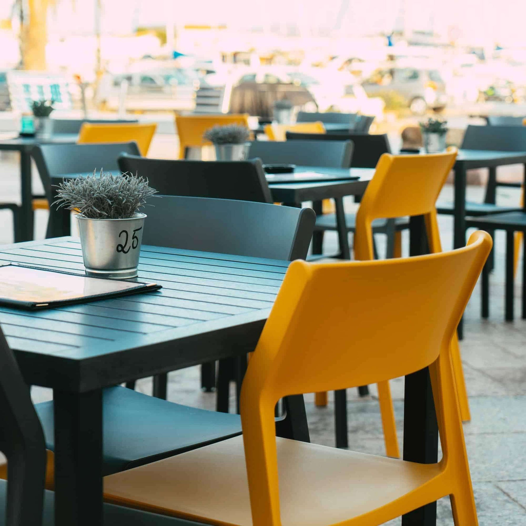 Nardi Cube 32" Patio Table - Outdoorsiness