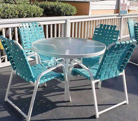 Oasis 36in Round Acrylic Commercial Pool Patio Table – Rectangular Aluminum Tubing - Outdoorsiness