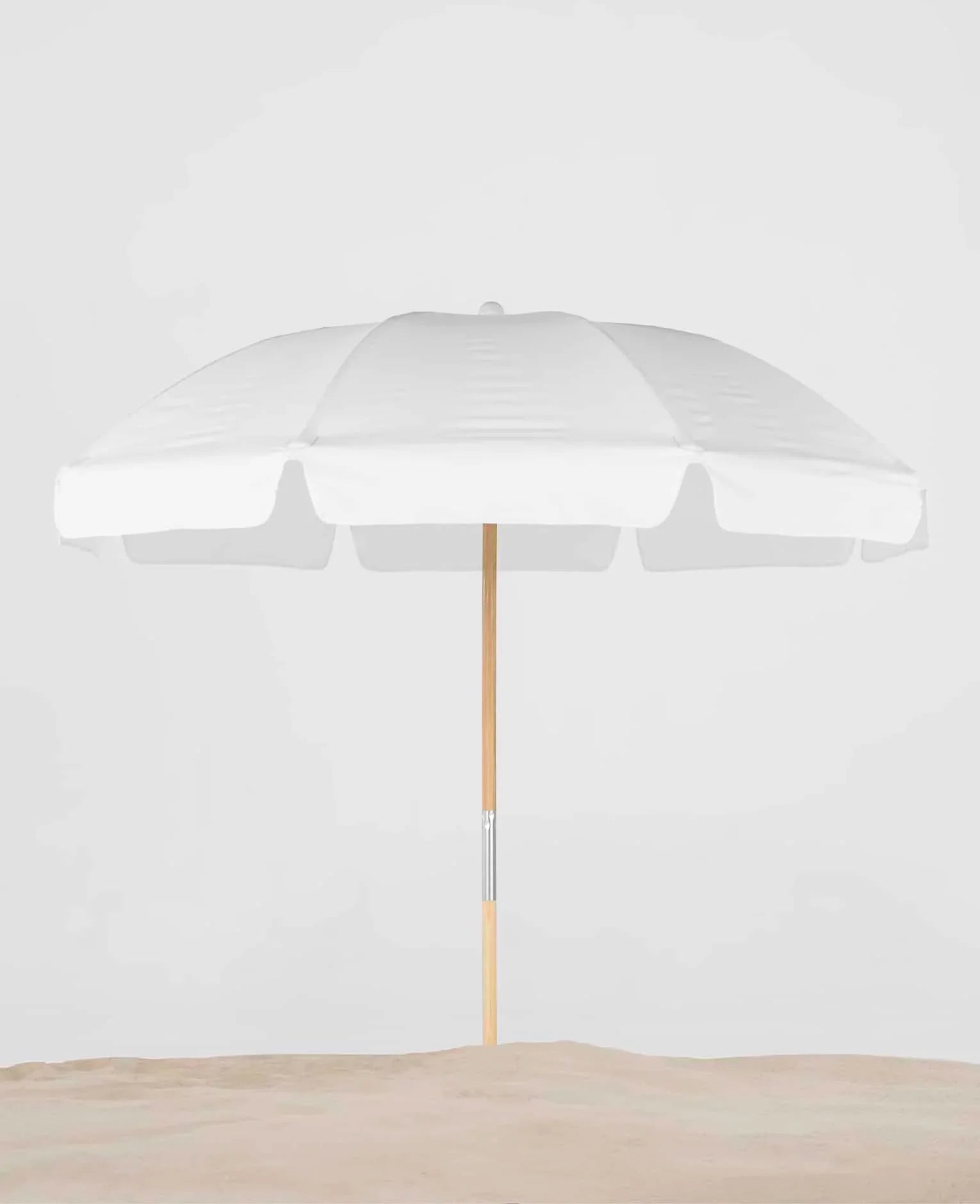 Frankford Avalon Fiberglass Beach 7.5 Foot Wide Octagon Manual Lift Umbrella
